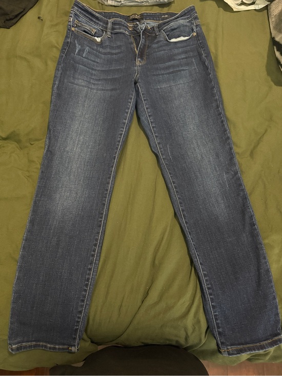 Judy Blue Denim - Judy Blue Medium Wash Straight-Leg Jeans